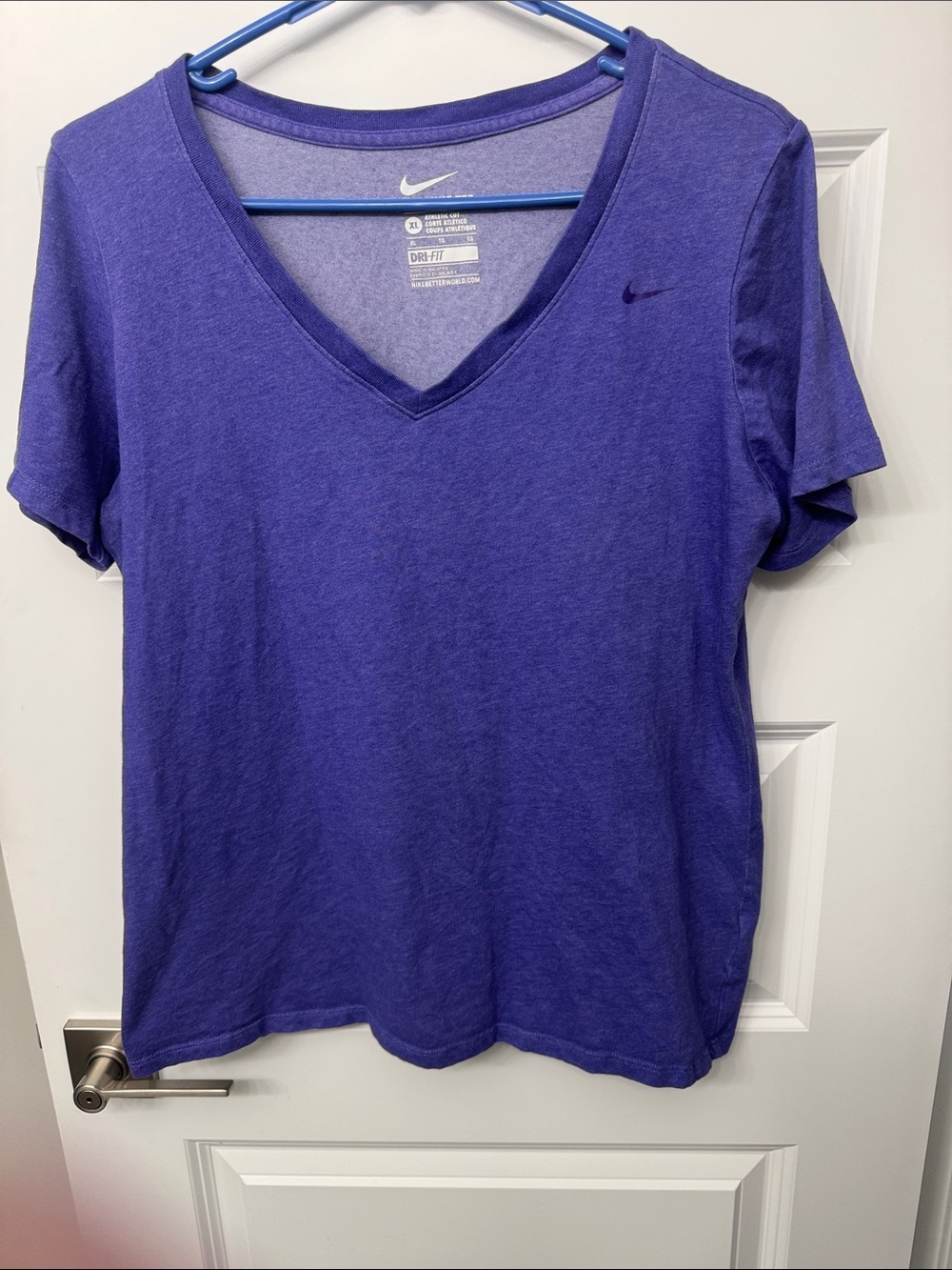 Nike Women’s V-Neck Performance Tee in Purple